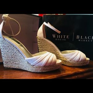 Whit House Black Market Bella Wedges